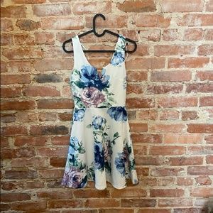 Floral dress (Franchesca's)